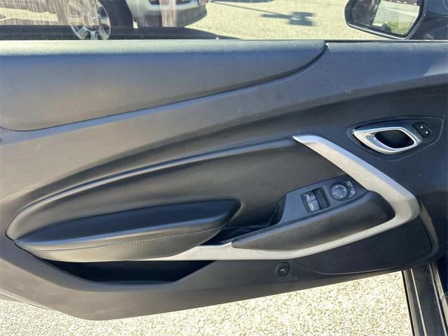 Photo of 2019 Shadow Gray Metallic Chevrolet Camaro