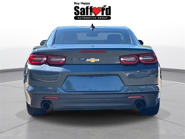 Photo of 2019 Shadow Gray Metallic Chevrolet Camaro