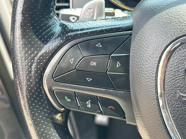 Photo of 2020 White Knuckle Clearcoat Dodge Durango