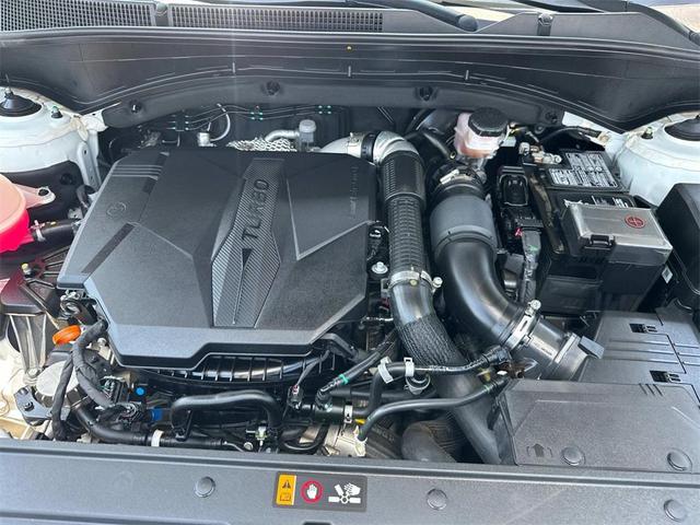 Photo of 2023 Quartz White Hyundai SANTA FE