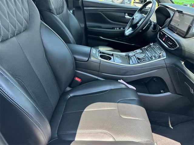 Photo of 2023 Quartz White Hyundai SANTA FE
