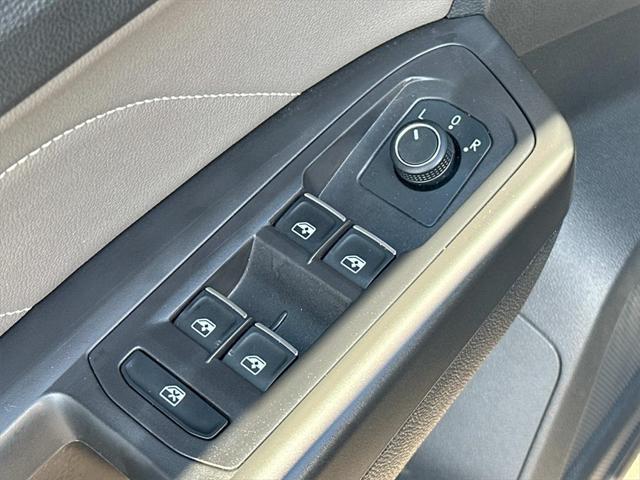 Photo of 2022 Tourmaline Blue Metallic Volkswagen Atlas