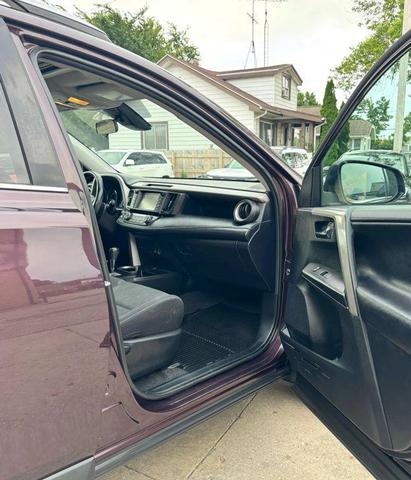 Photo of 2016 Black Currant Metallic Toyota RAV4
