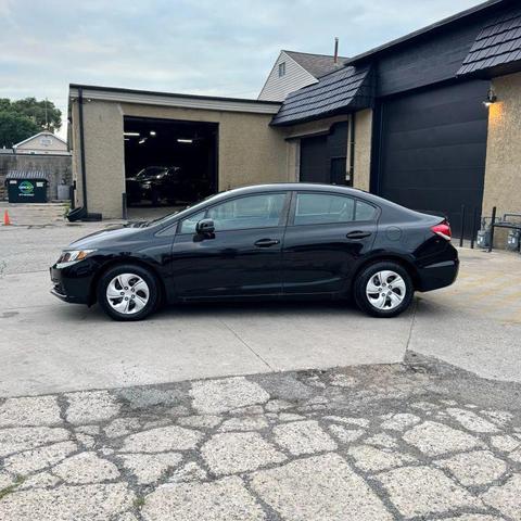 Photo of 2013 Crystal Black Pearl Honda Civic