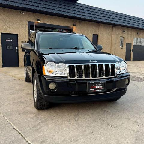 Photo of 2006 Black Clearcoat Jeep Grand Cherokee