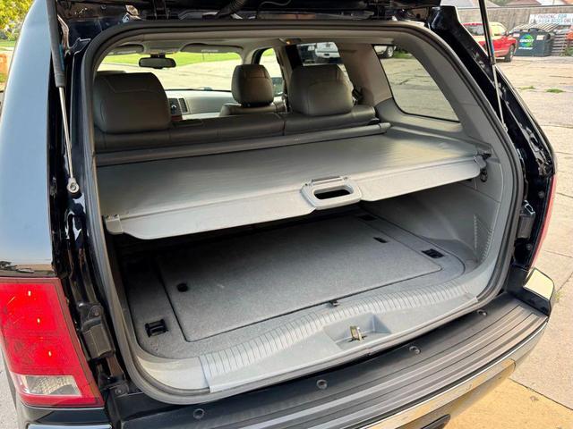 Photo of 2006 Black Clearcoat Jeep Grand Cherokee