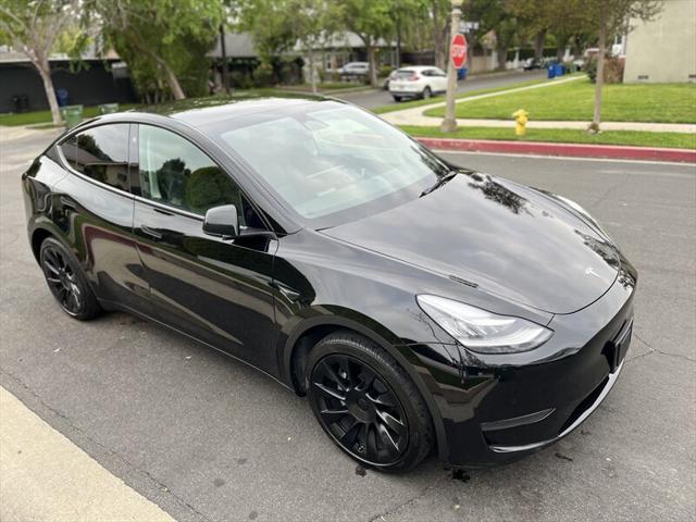Photo of 2021 Solid Black Tesla Model Y