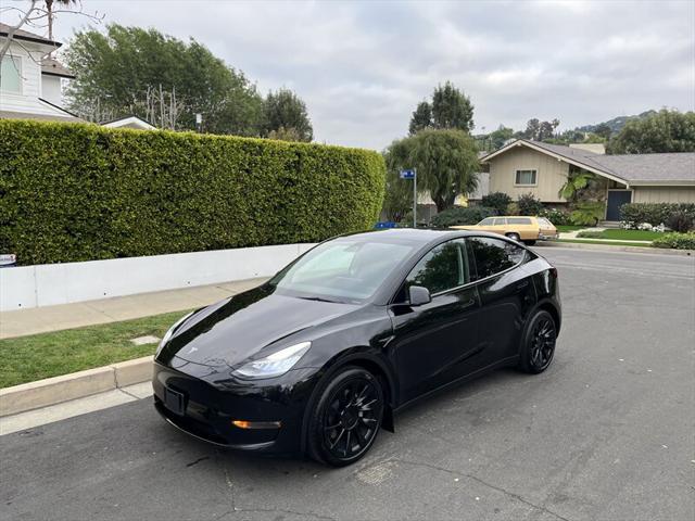 Photo of 2021 Solid Black Tesla Model Y