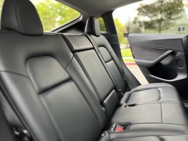 Photo of 2021 Solid Black Tesla Model Y
