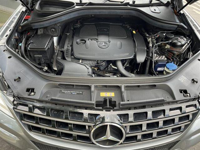 Photo of 2015 Palladium Silver Metallic Mercedes-Benz M-Class
