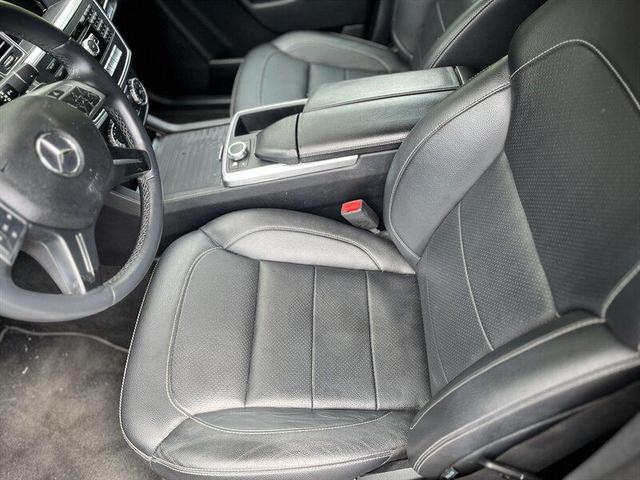 Photo of 2015 Palladium Silver Metallic Mercedes-Benz M-Class