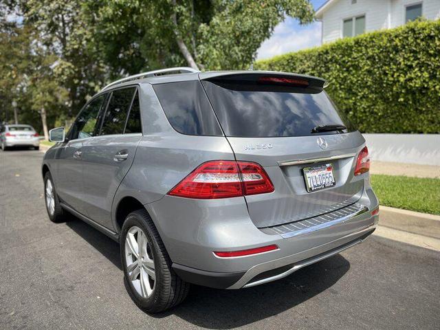Photo of 2015 Palladium Silver Metallic Mercedes-Benz M-Class