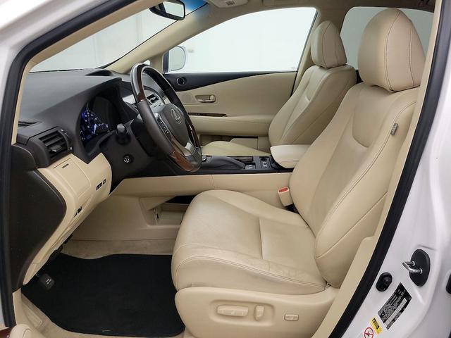 Photo of 2015 White Lexus RX 350