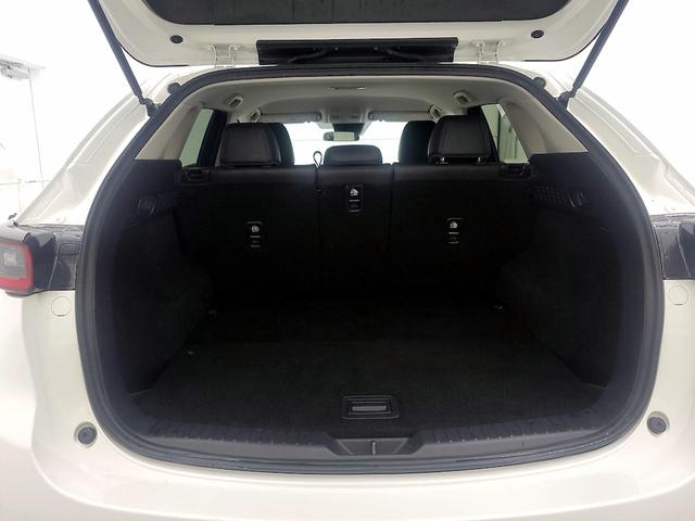 Photo of 2022 White Mazda CX-5