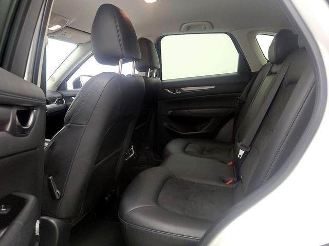 Photo of 2022 White Mazda CX-5