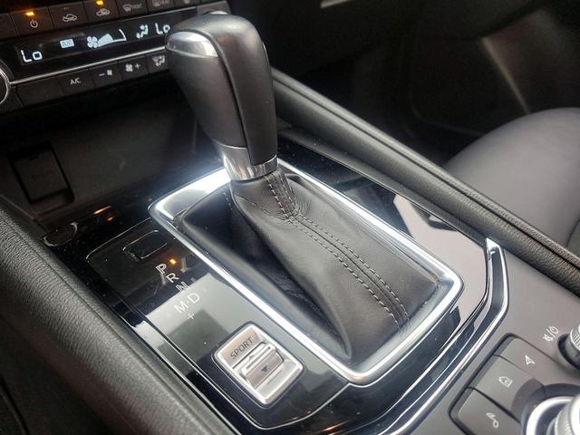 Photo of 2022 White Mazda CX-5