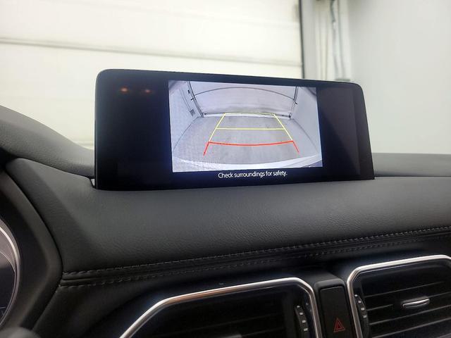 Photo of 2022 White Mazda CX-5