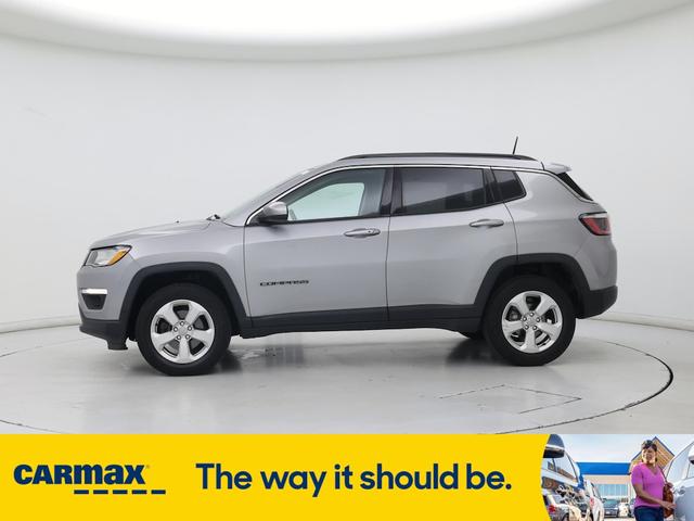 Photo of 2018 Silver Jeep Compass