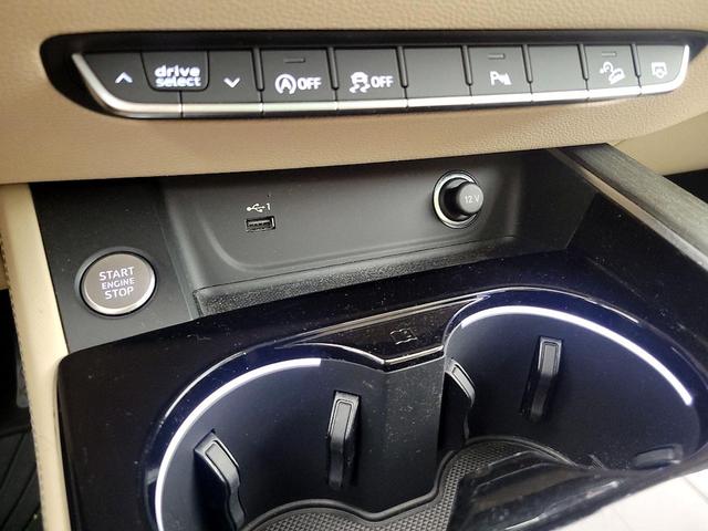 Photo of 2021 White Audi A4 allroad