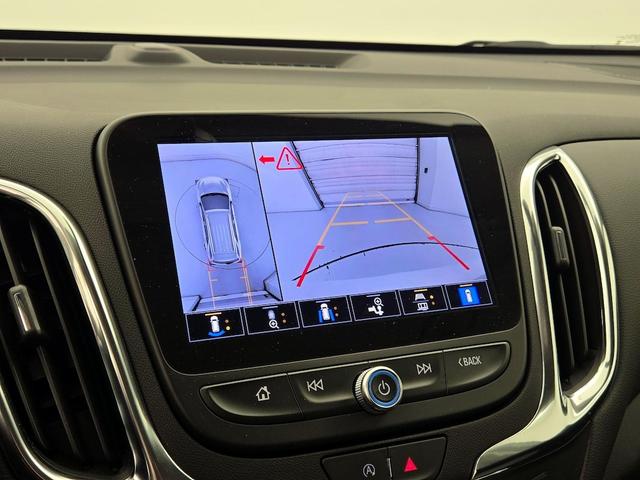 Photo of 2024 White Chevrolet Equinox