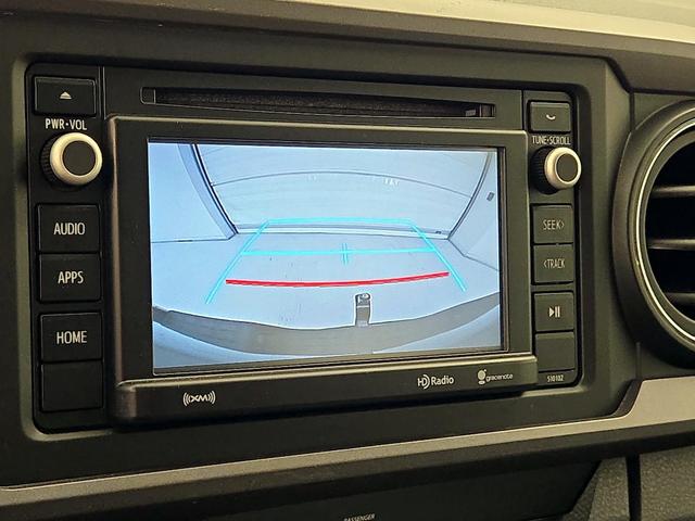 Photo of 2017 Gray Toyota Tacoma