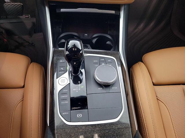 Photo of 2022 White BMW 430