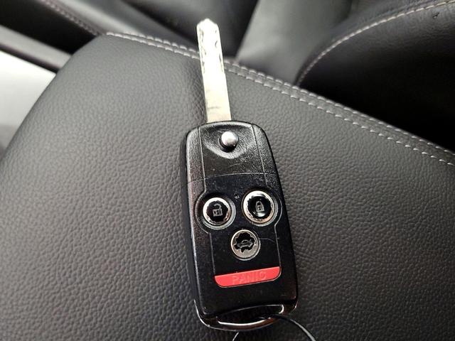 Photo of 2014 Silver Acura TSX