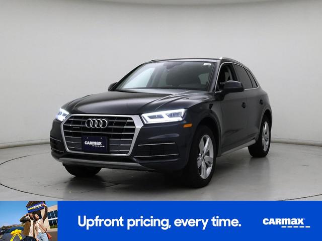 Photo of 2019 Gray Audi Q5