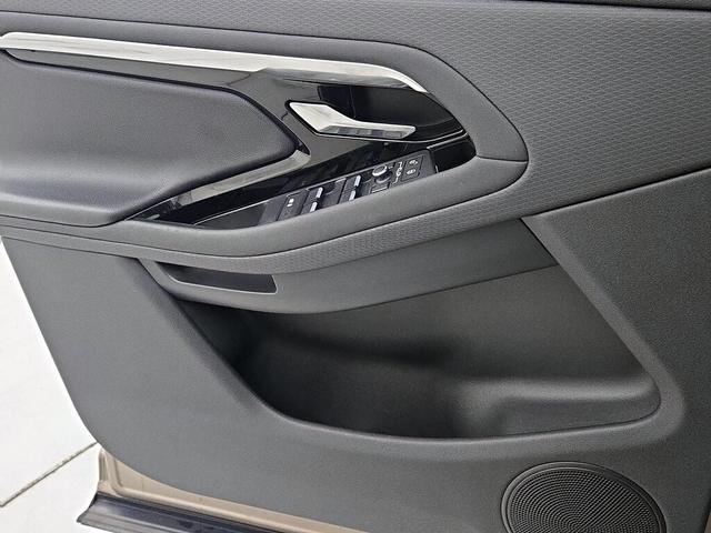 Photo of 2020 Brown Land Rover Range Rover Evoque