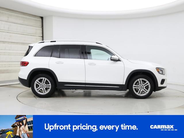 Photo of 2023 White Mercedes-Benz GLB 250