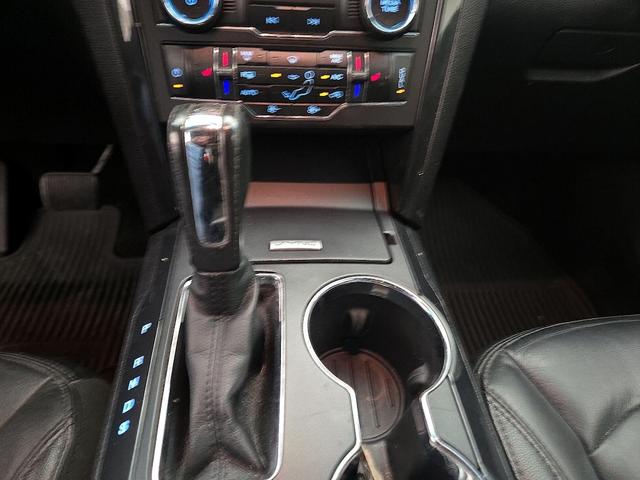 Photo of 2016 Black Ford Explorer