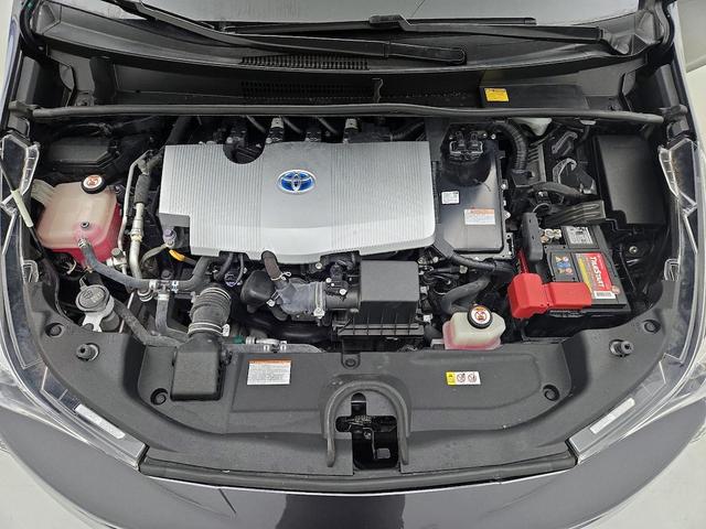 Photo of 2017 Gray Toyota Prius
