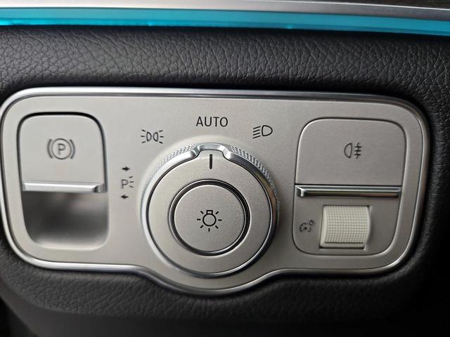 Photo of 2022 Gray Mercedes-Benz GLE 350