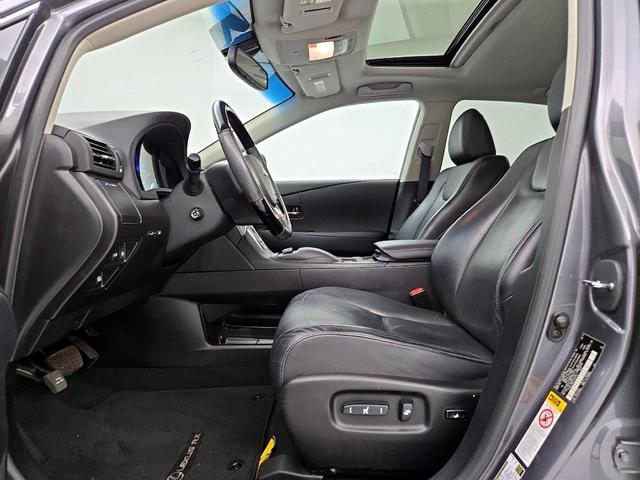 Photo of 2015 Gray Lexus RX 350