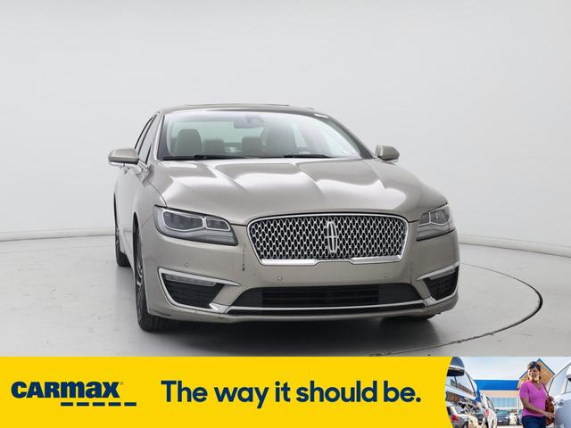 Photo of 2020 Gray Lincoln MKZ
