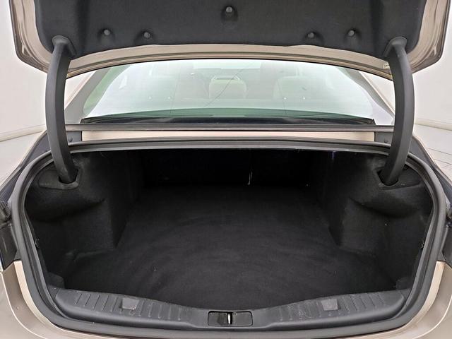 Photo of 2020 Gray Lincoln MKZ
