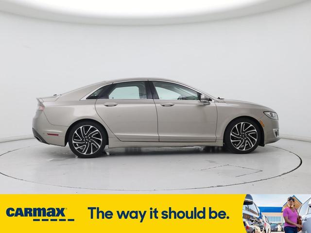 Photo of 2020 Gray Lincoln MKZ