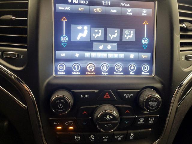 Photo of 2018 Blue Jeep Grand Cherokee