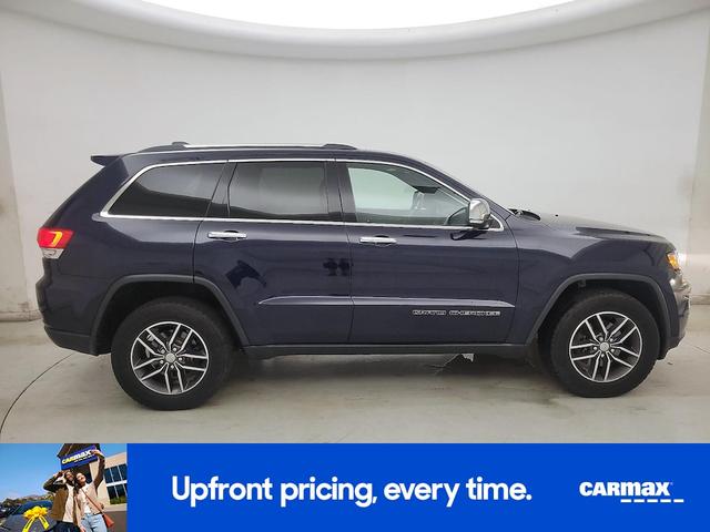 Photo of 2018 Blue Jeep Grand Cherokee