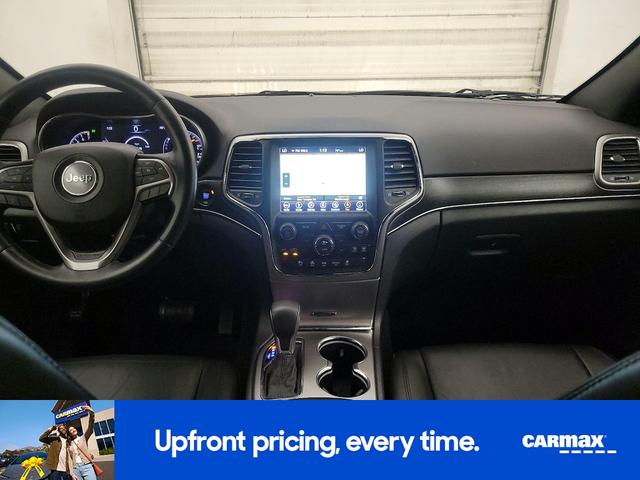 Photo of 2018 Blue Jeep Grand Cherokee