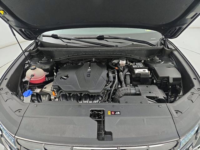 Photo of 2022 Black Hyundai TUCSON