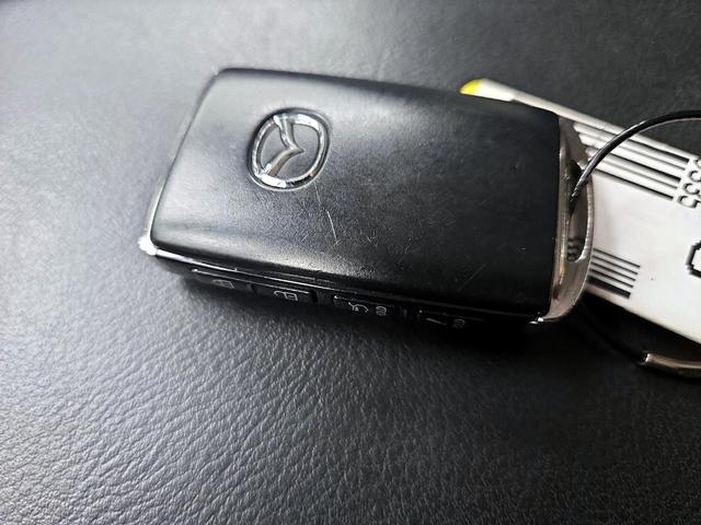 Photo of 2022 Gray Mazda CX-5