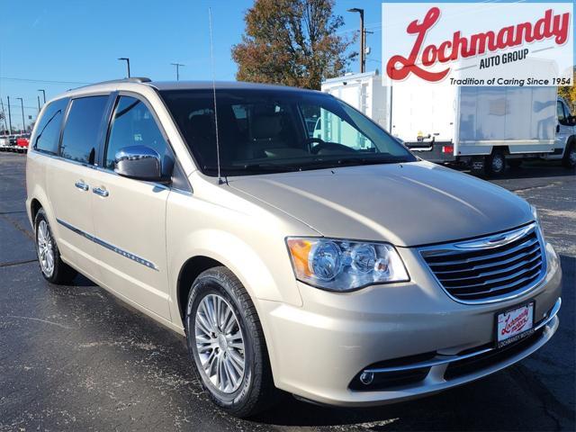 2014 Chrysler Town & Country