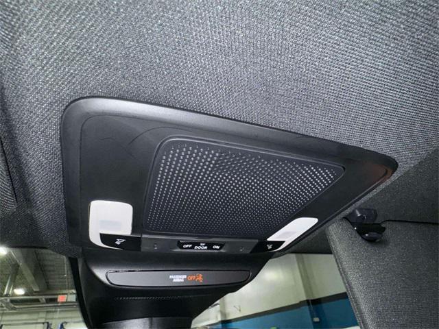 Photo of 2023 Milano Red Honda HR-V