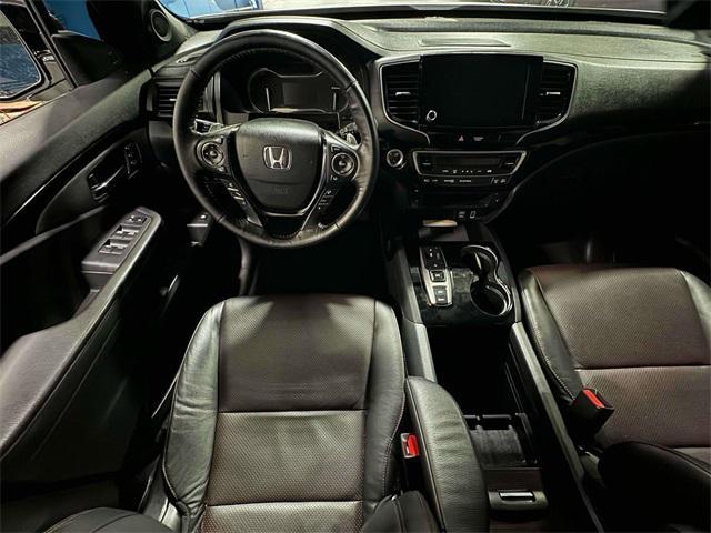 Photo of 2023 Platinum White Pearl Honda Ridgeline