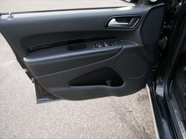 Photo of 2021 DB Black Crystal Clearcoat Dodge Durango