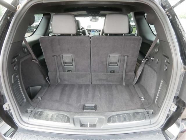 Photo of 2021 DB Black Crystal Clearcoat Dodge Durango