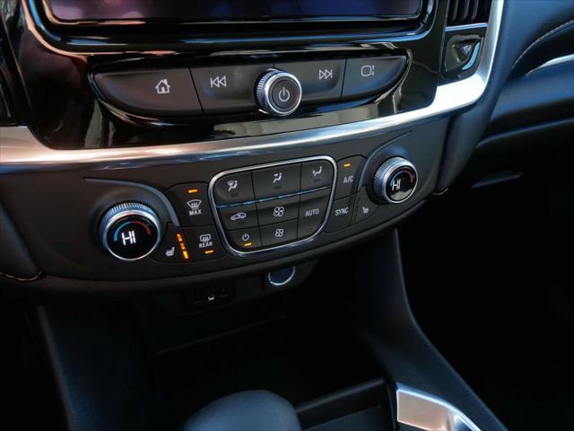 Photo of 2021 Gray Chevrolet Traverse