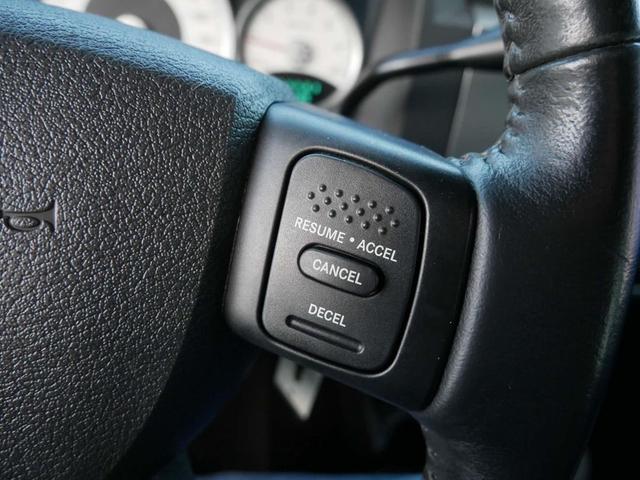 Photo of 2009 Sunburst Orange Pearlcoat Dodge Dakota