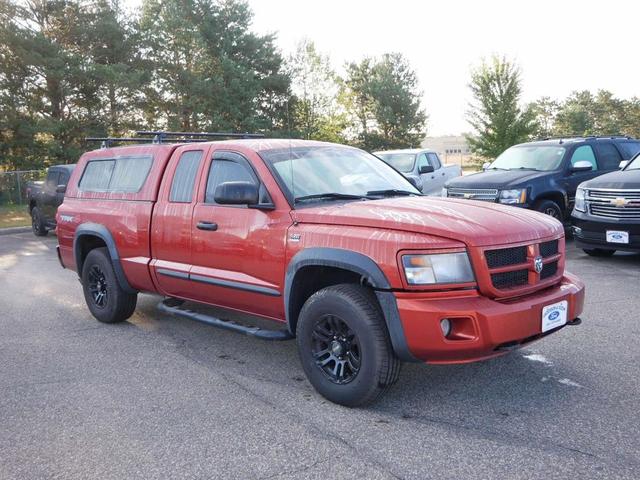 Photo of 2009 Sunburst Orange Pearlcoat Dodge Dakota